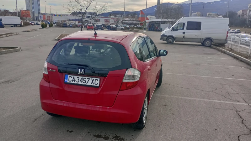 Honda Jazz, снимка 9 - Автомобили и джипове - 49090151