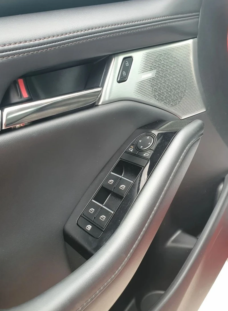 Mazda 3 Grand Touring, снимка 9 - Автомобили и джипове - 52554718