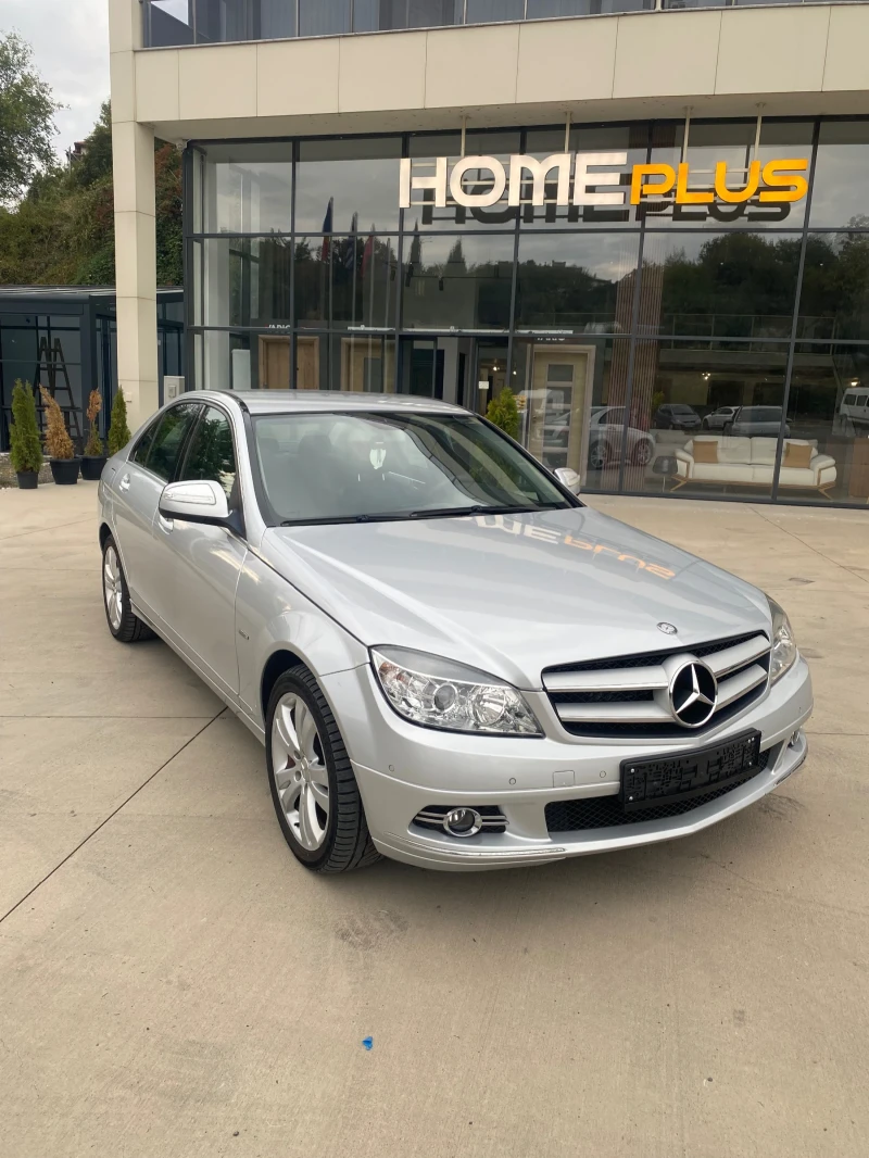 Mercedes-Benz C 320 Avantgarde, снимка 2 - Автомобили и джипове - 51913721