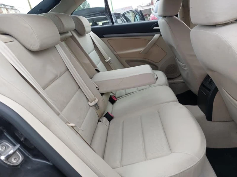 Skoda Octavia 1.9TDI* AUTOMATIC-DSG, снимка 11 - Автомобили и джипове - 53019364