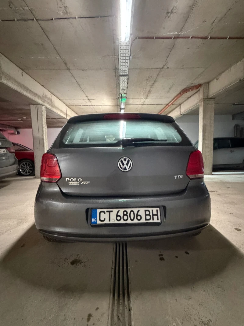 VW Polo 1.6 TDI, снимка 5 - Автомобили и джипове - 53020087