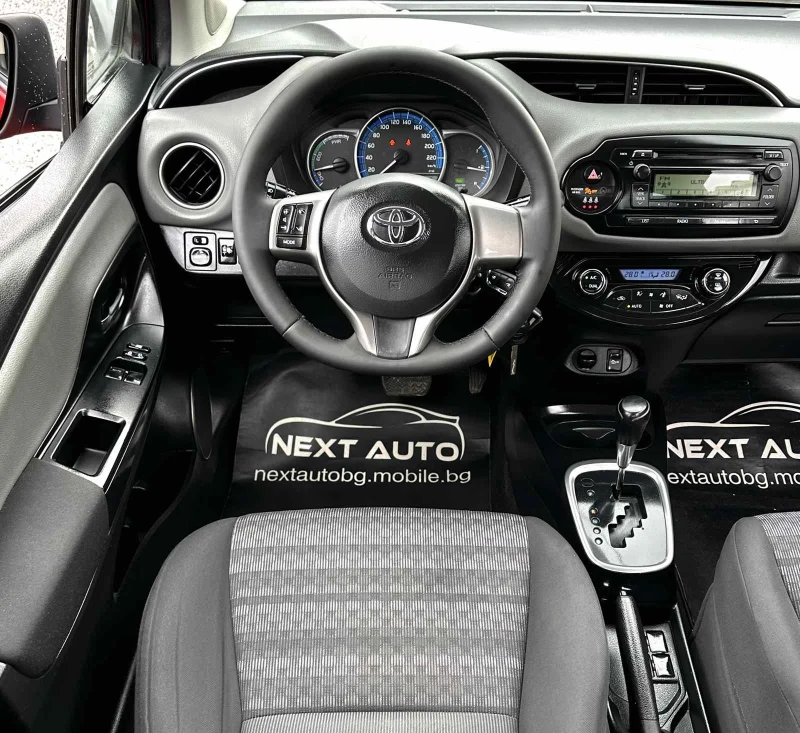 Toyota Yaris 1.5HYBRID 100HP AUTOMAT 145 000KM EU6B, снимка 10 - Автомобили и джипове - 53468572