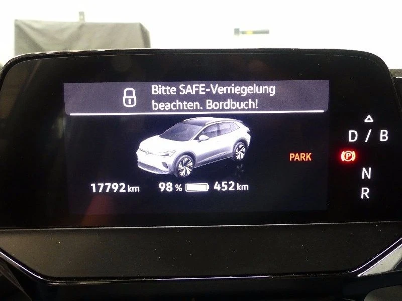 VW ID.4 ELECTRIC/62KWH/204HP/CAM/NAVI/885apr, снимка 8 - Автомобили и джипове - 47343782