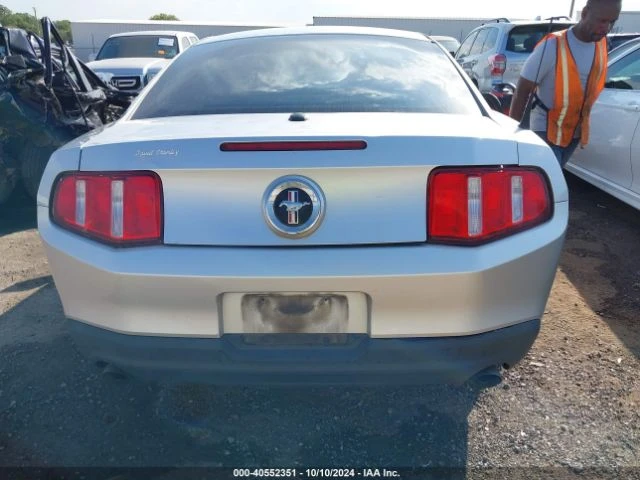 Ford Mustang Premium* Shaker sound system* Cruise control*  - изображение 5