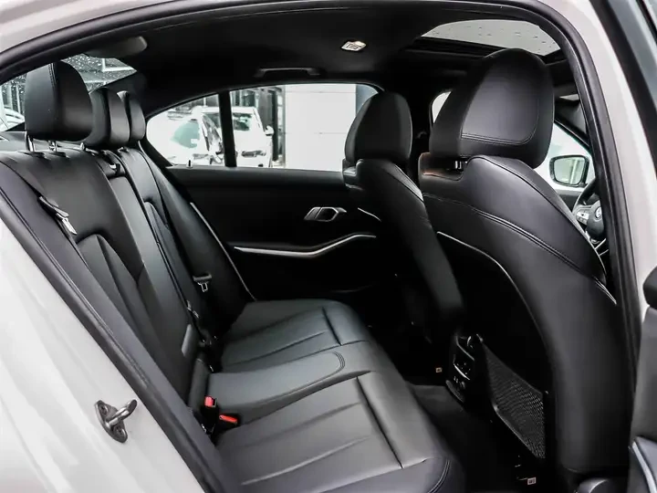 BMW 330 | Mobile.bg � ����������� 11