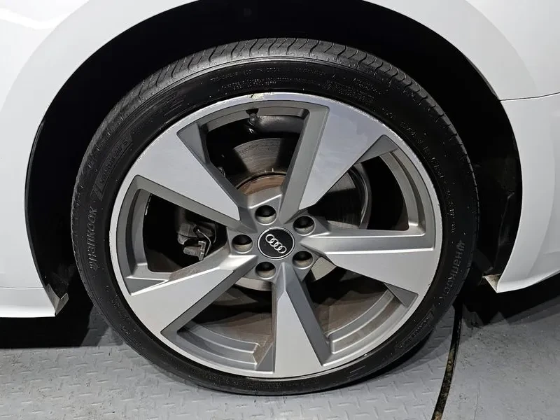 Audi A5 2.0 TFSI Quattro - САМО 30% АВАНС, снимка 5 - Автомобили и джипове - 56270755