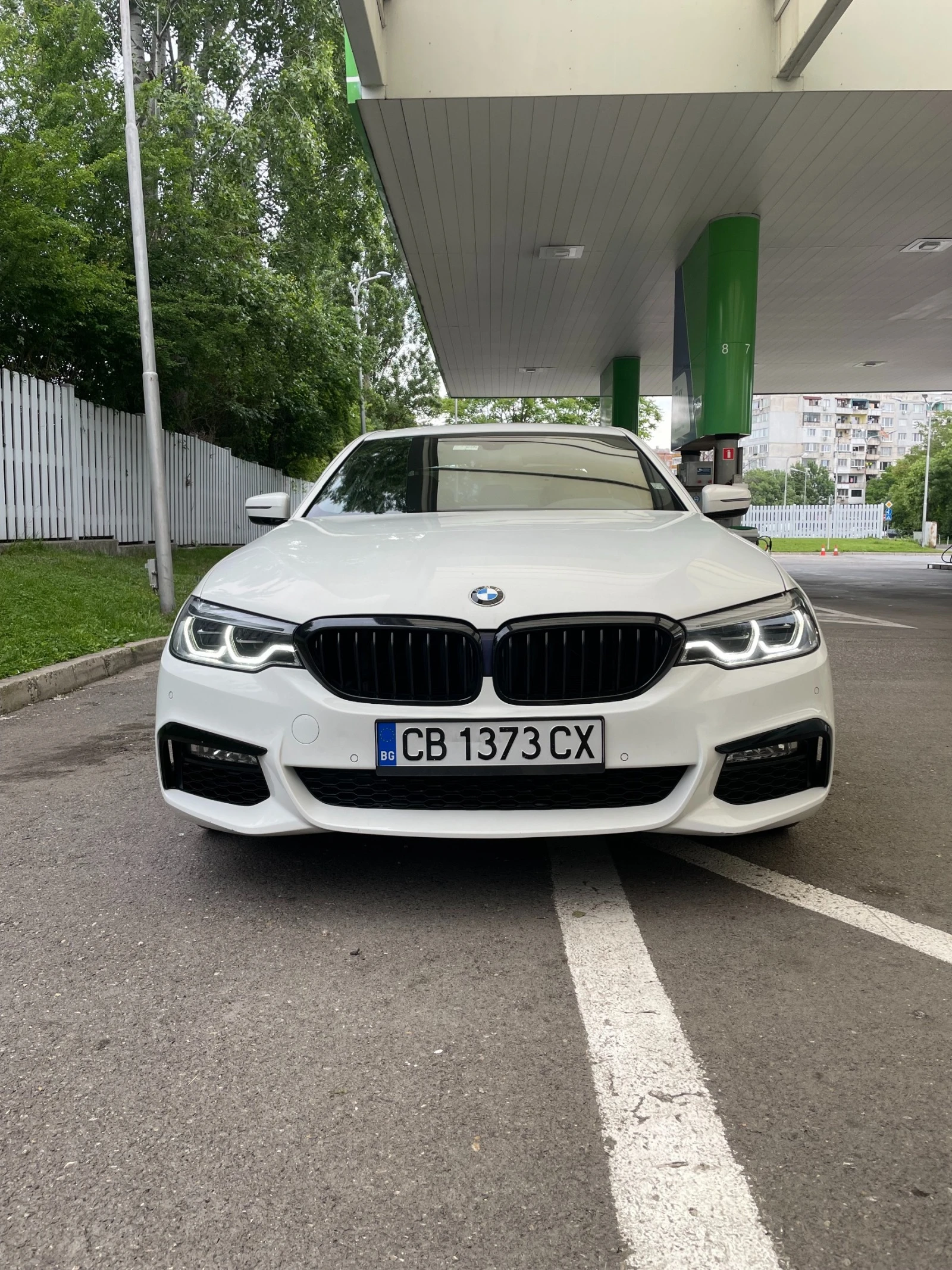 BMW 530E Luxury M Pack ЛИЗИНГ БАРТЕР - изображение 2