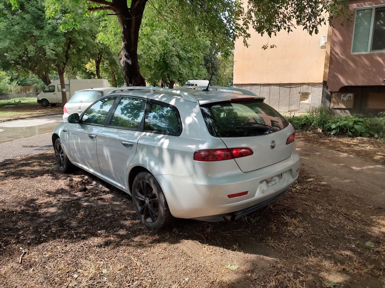 Alfa Romeo 159 1.9jtd 150 - изображение 4