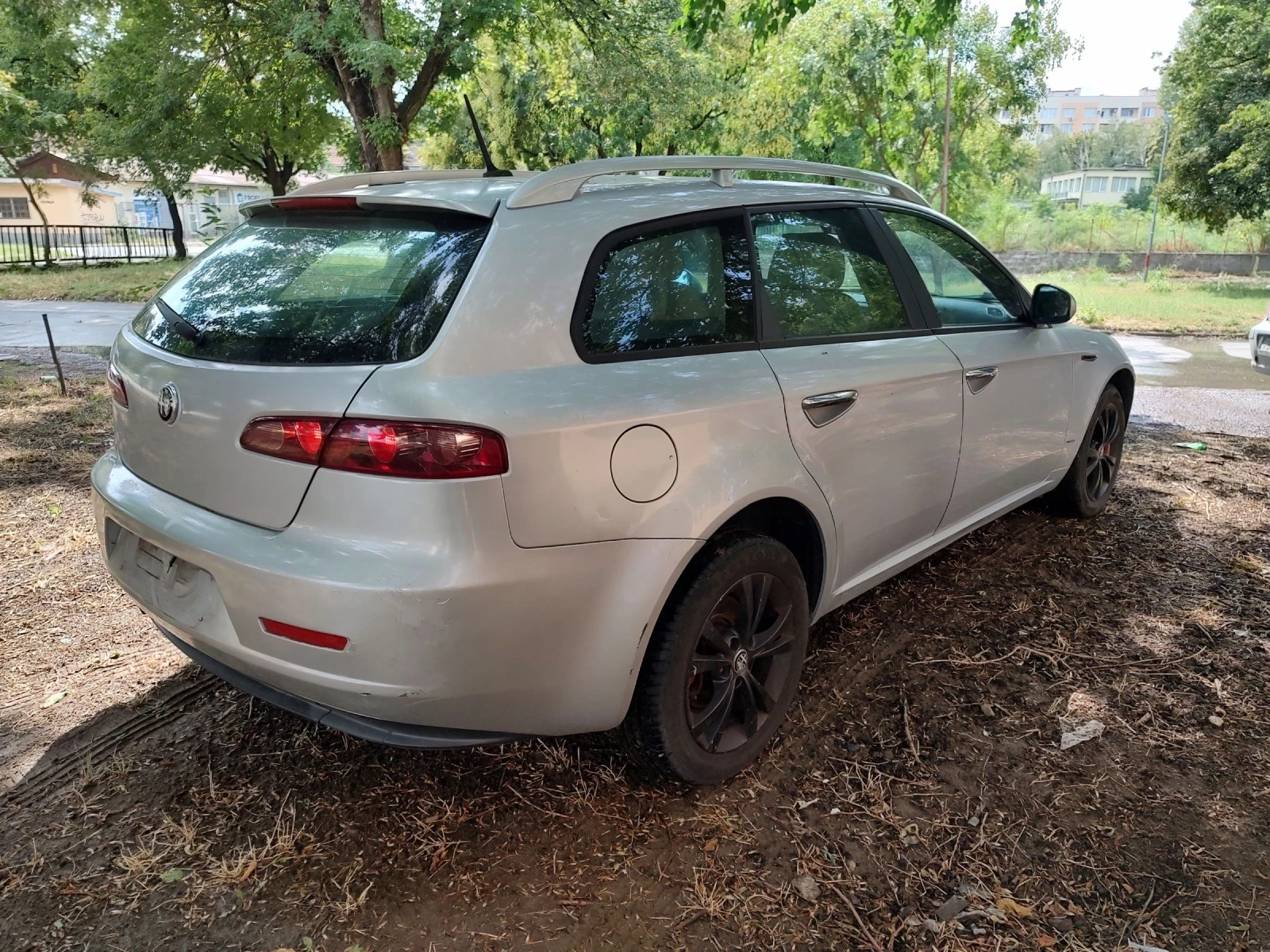 Alfa Romeo 159 1.9jtd 150 - изображение 6