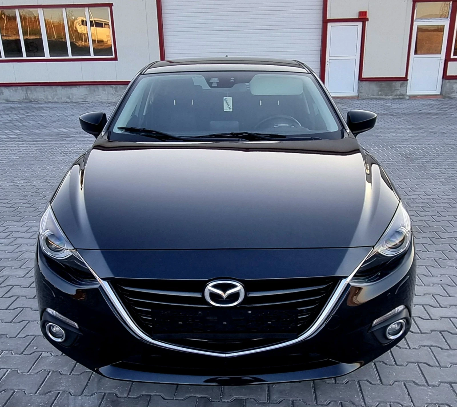 Mazda 3 2.2d 150к.с Auto Navi - изображение 2