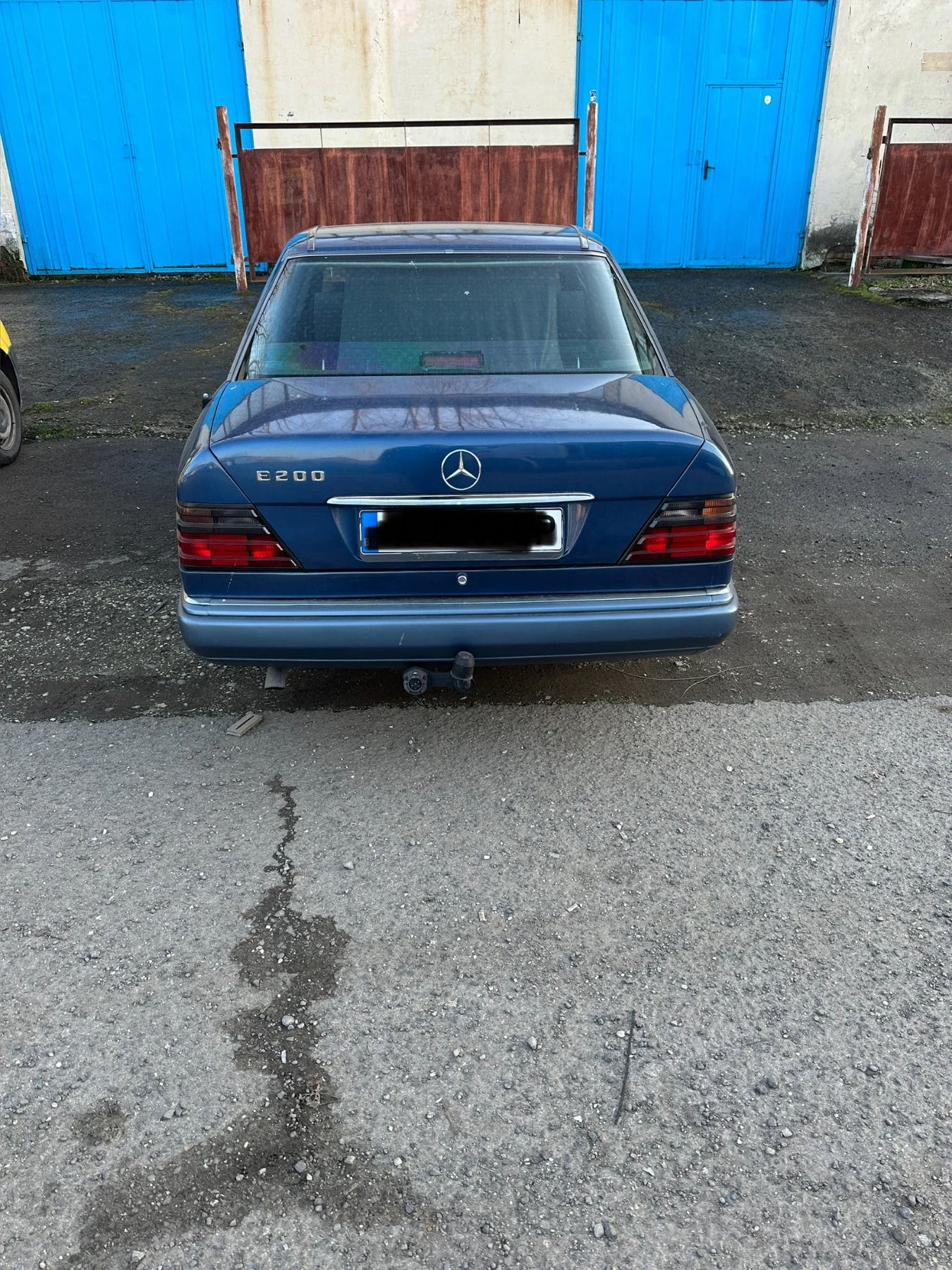 Mercedes-Benz 124  - изображение 2