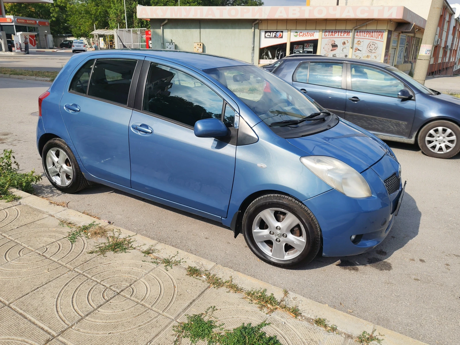 Toyota Yaris 1.3 VVT-i първи собственик - изображение 6