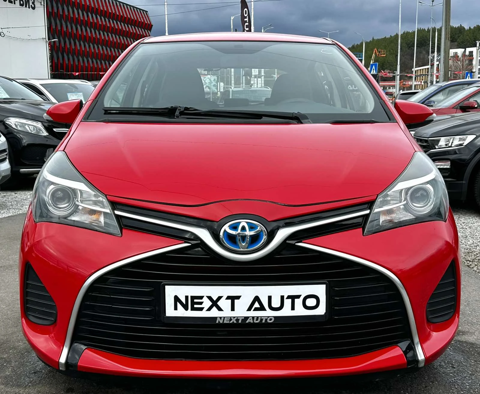 Toyota Yaris 1.5HYBRID 100HP AUTOMAT 145 000KM EU6B - изображение 2