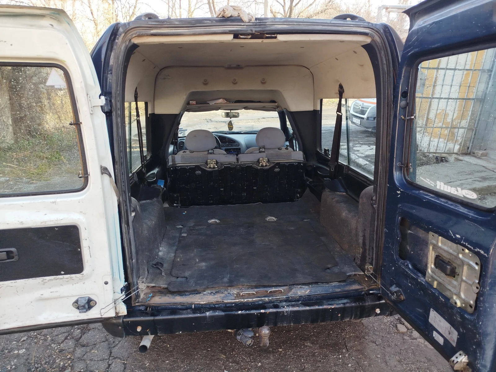 Ford Courier  - изображение 4