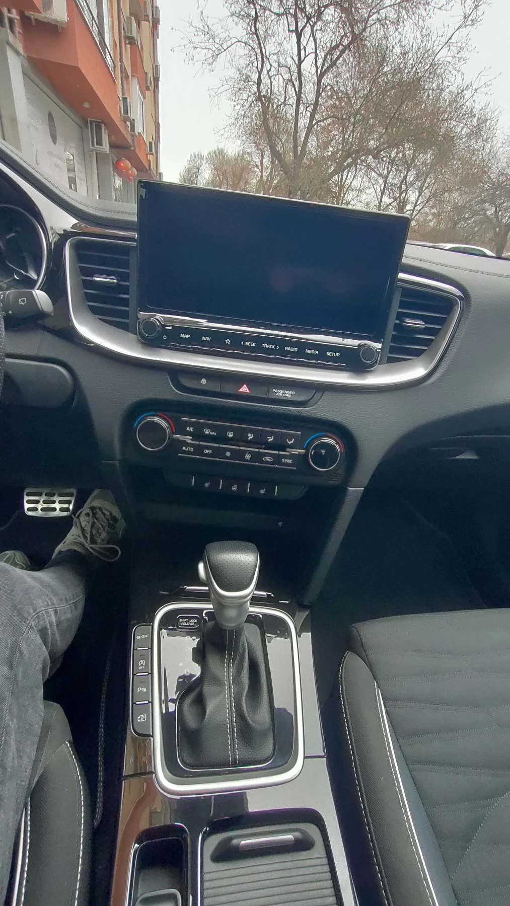 Kia Pro ceed 1.5 GDI 7AT, снимка 7 - Автомобили и джипове - 53621719