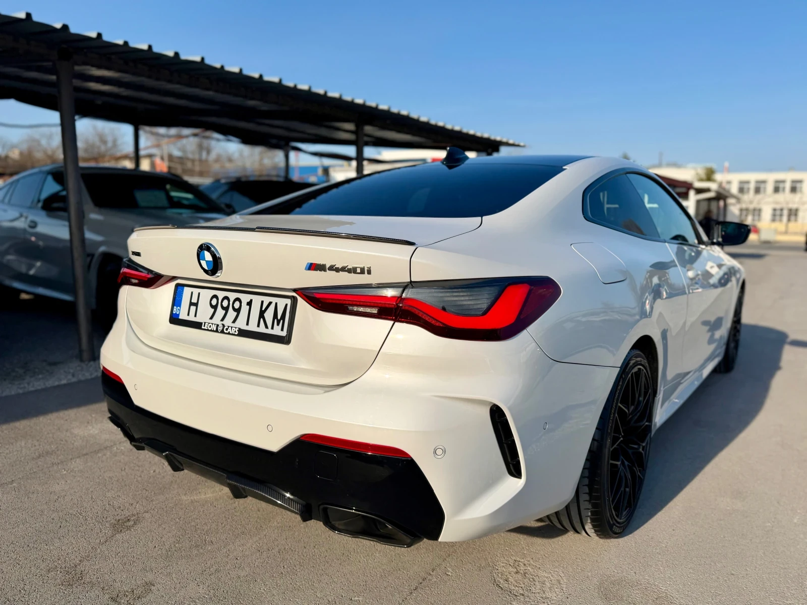 BMW 440 M440I X-DRIVE/HEAD-UP/360/DISTR/HARMAN/FULL, снимка 6 - Автомобили и джипове - 53990556
