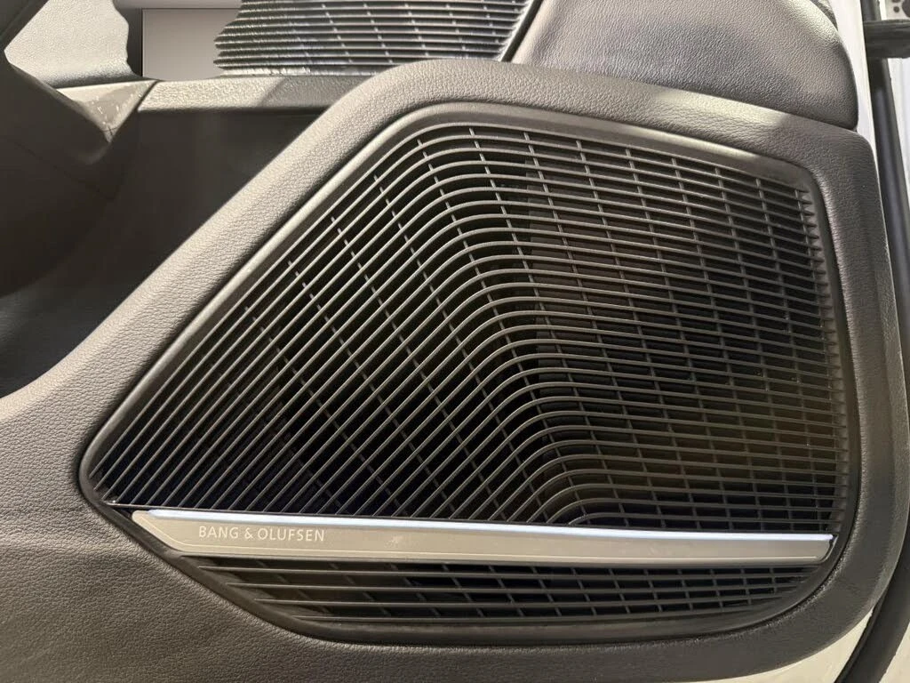 Audi A5 Technik* 45 TFSI* АвтоКредит* (ЦЕНА ДО БГ), снимка 16 - Автомобили и джипове - 54002375