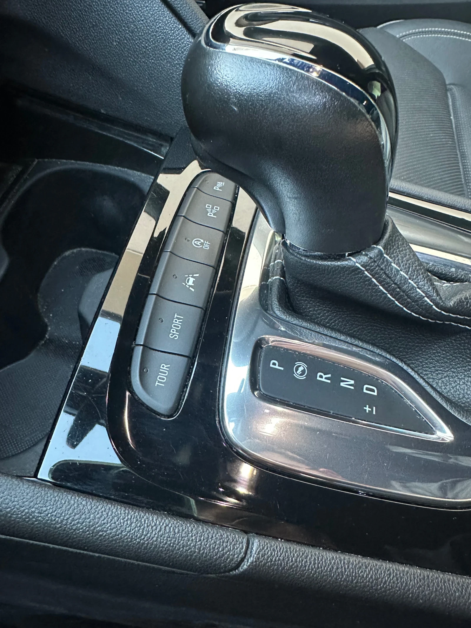 Opel Insignia, снимка 11 - Автомобили и джипове - 54282195