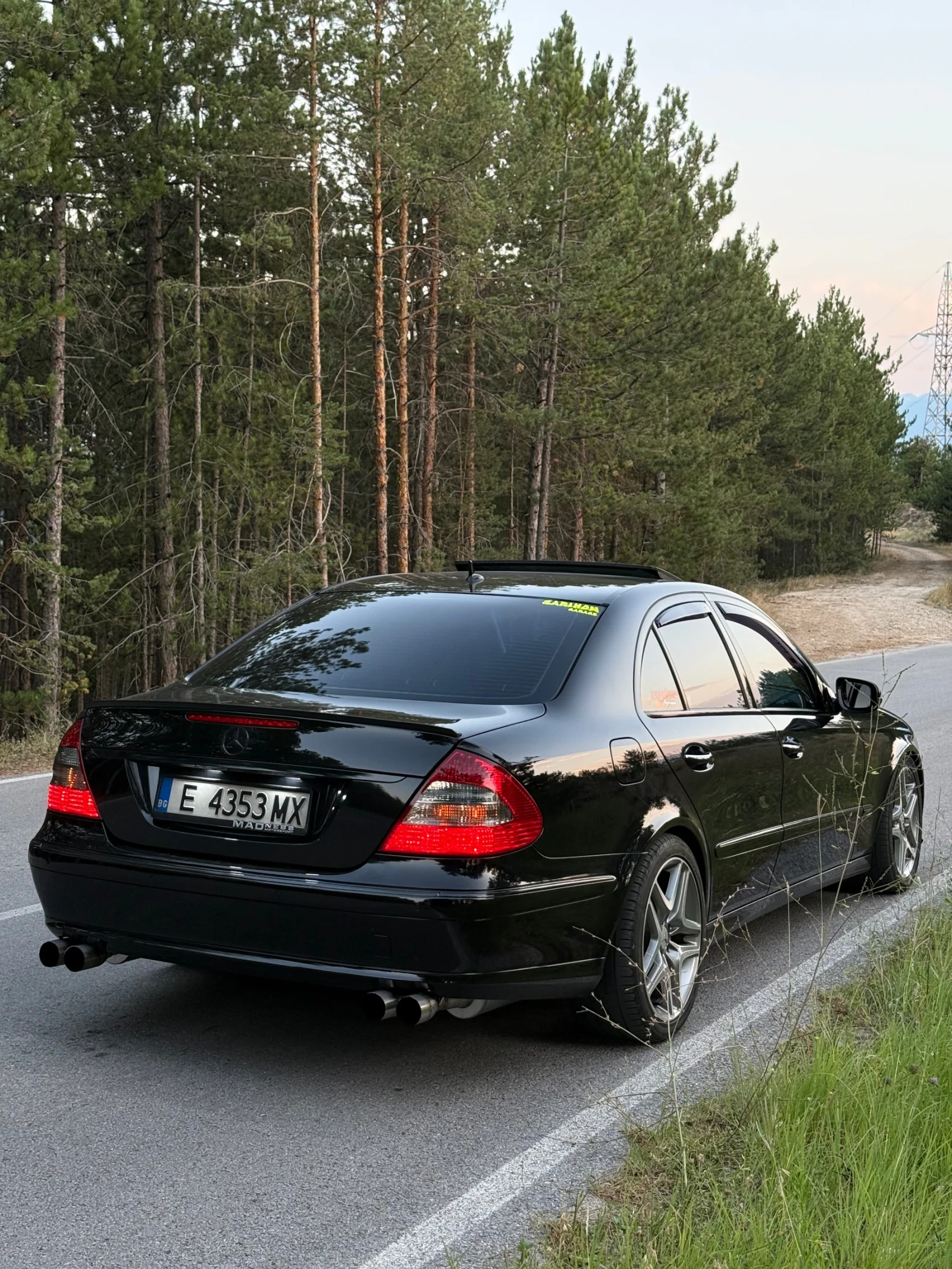 Mercedes-Benz E 320 TOP!, снимка 6 - Автомобили и джипове - 55578864