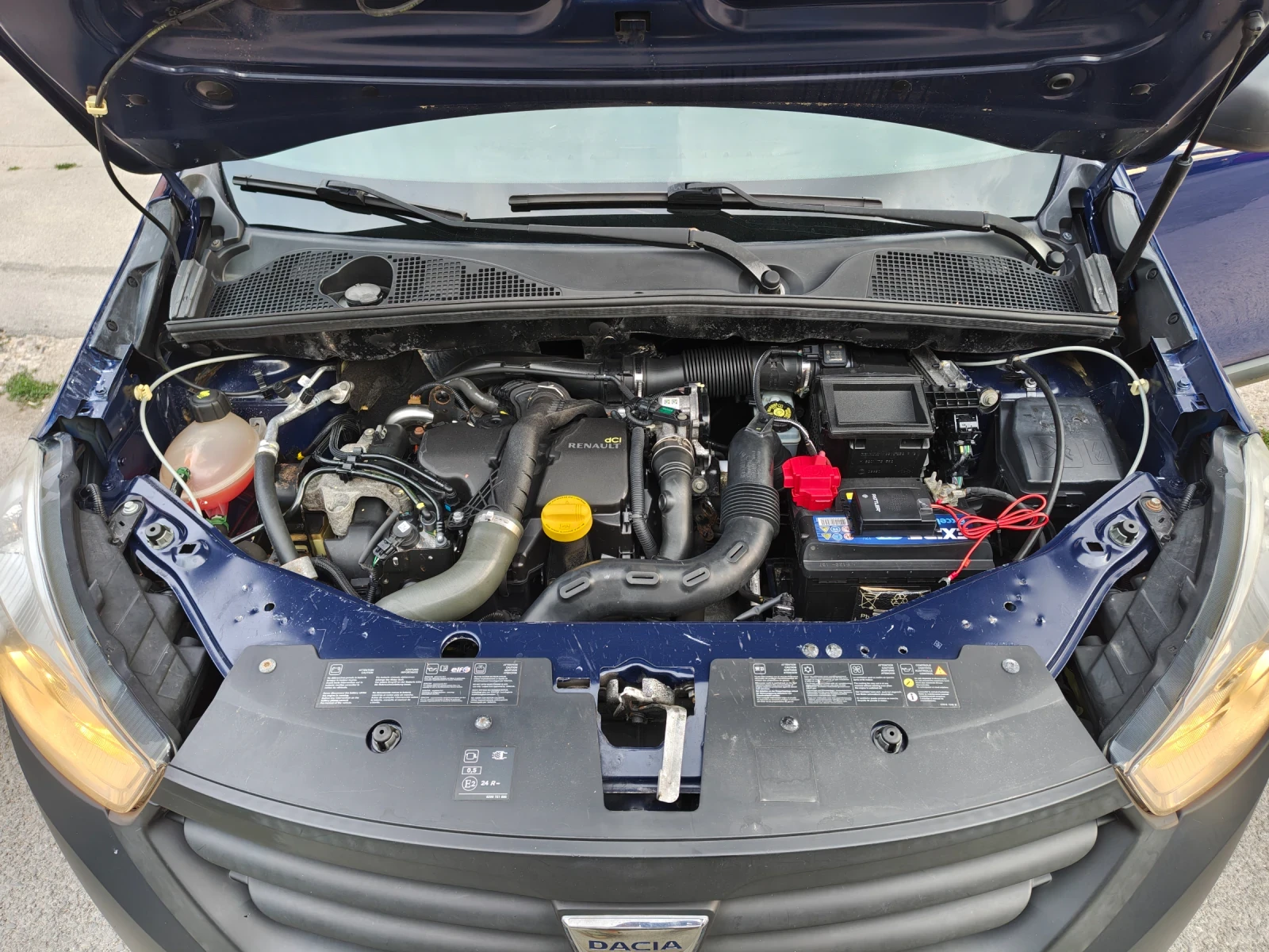 Dacia Dokker 1.5DCI, снимка 13 - Автомобили и джипове - 55600851