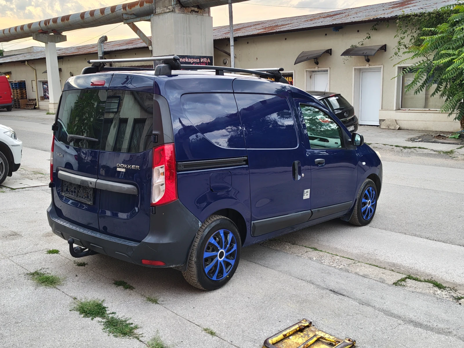 Dacia Dokker 1.5DCI, снимка 4 - Автомобили и джипове - 55600851