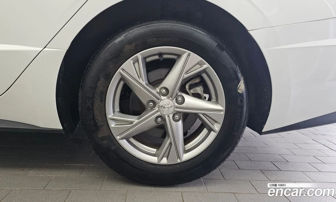 Hyundai Sonata 2.0 Smart, снимка 7 - Автомобили и джипове - 55676655