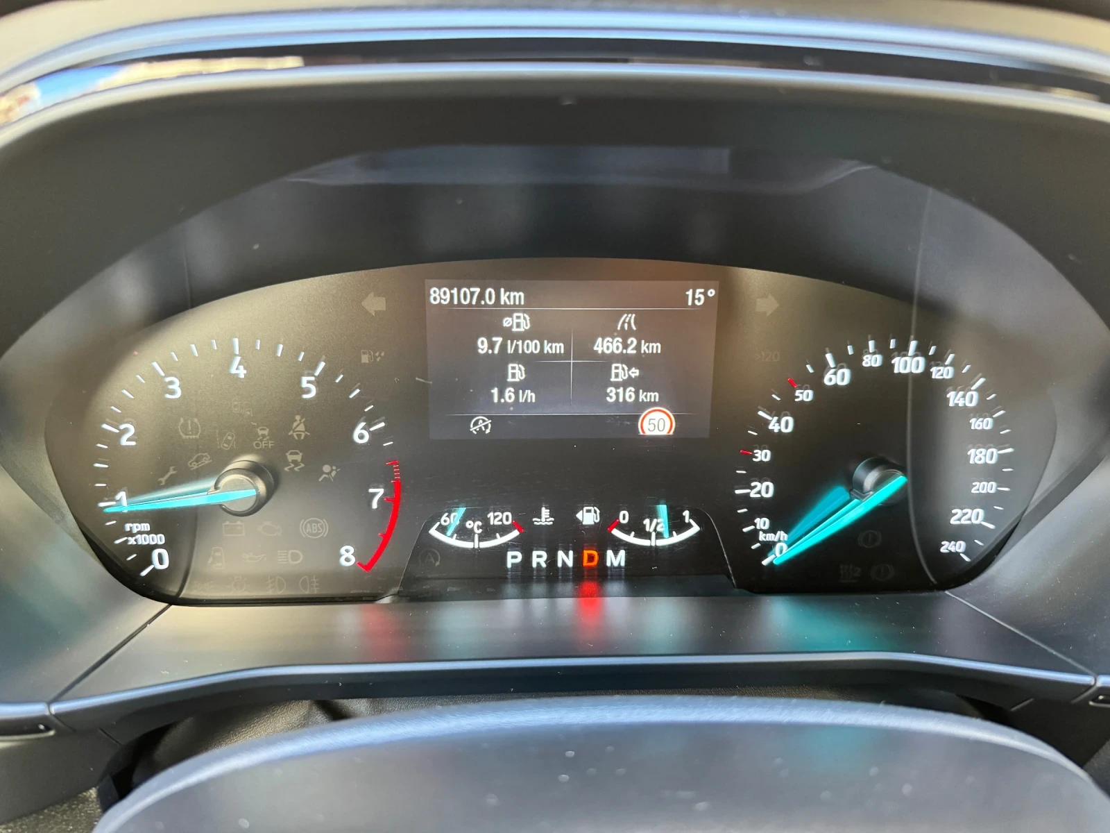 Ford Focus ST Line, снимка 10 - Автомобили и джипове - 56378178