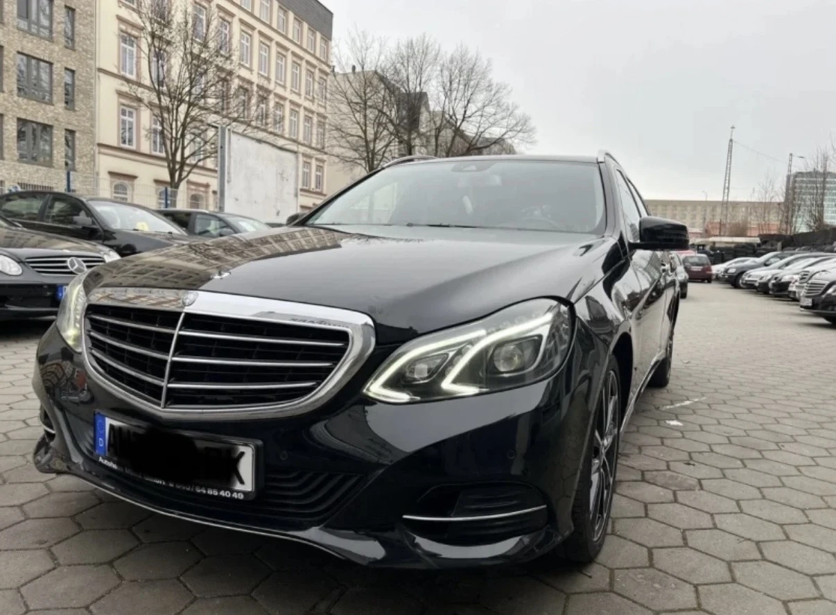 Mercedes-Benz E 200, снимка 2 - Автомобили и джипове - 55755227