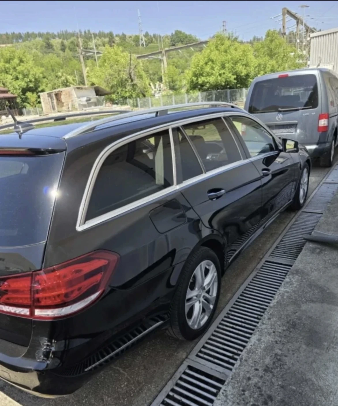 Mercedes-Benz E 200, снимка 5 - Автомобили и джипове - 55755227