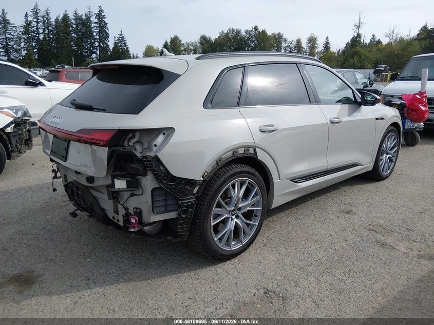 Audi E-Tron PRESTIGE* �����* ���������* ������* MATRIX* M����* | Mobile.bg � ����������� 4