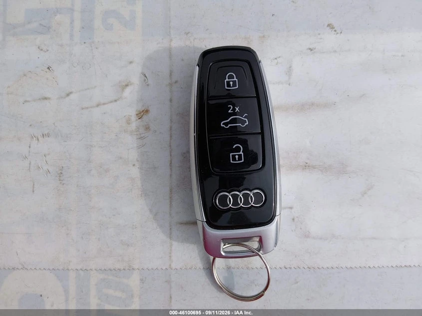 Audi E-Tron PRESTIGE* �����* ���������* ������* MATRIX* M����* | Mobile.bg � ����������� 11