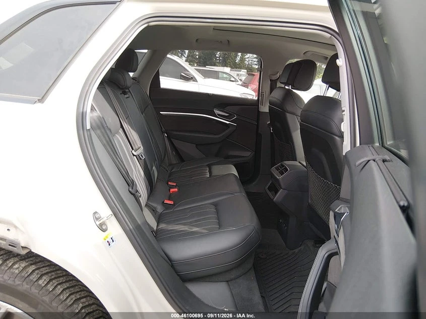 Audi E-Tron PRESTIGE* �����* ���������* ������* MATRIX* M����* | Mobile.bg � ����������� 8