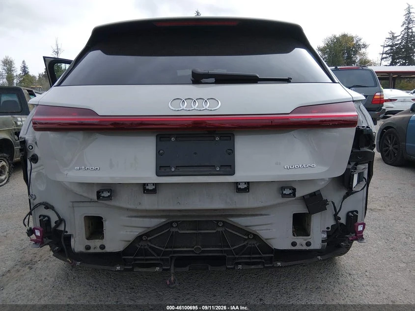 Audi E-Tron PRESTIGE* �����* ���������* ������* MATRIX* M����* | Mobile.bg � ����������� 6