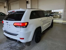 Jeep Grand cherokee SRT| HARMAN/KARDON| АЛКАНТАРА| ПАНОРАМА| CARFAX, снимка 3