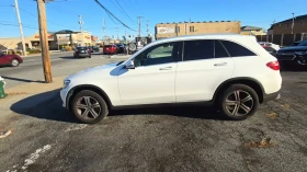 Mercedes-Benz GLC 300 4MATIC, снимка 2