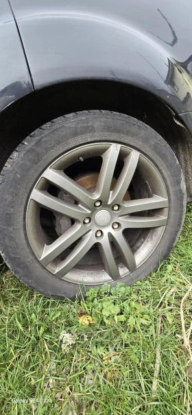 Audi Q7 - 3900 € / 7627.74 лв. - 51073543 3