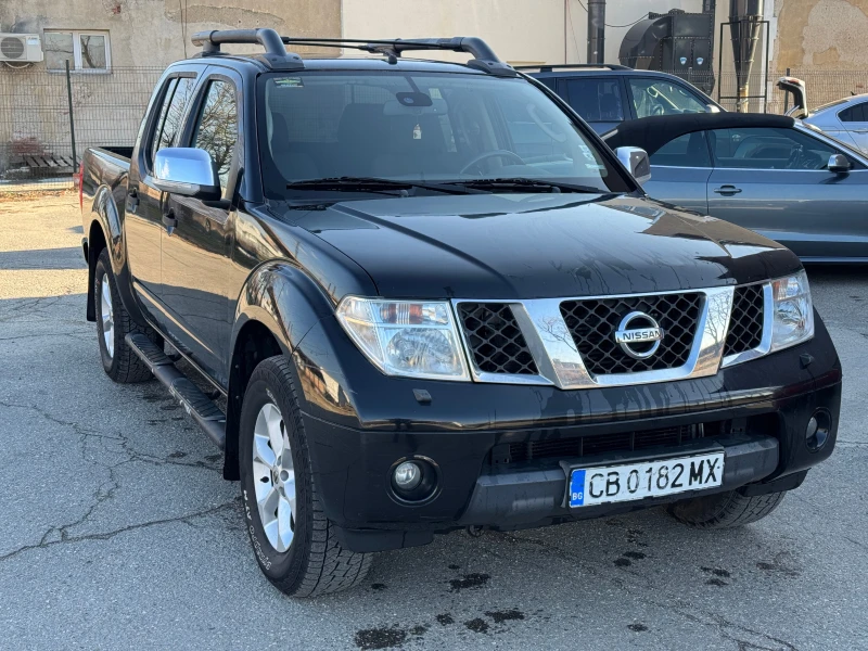 Nissan Navara 2.5 d, снимка 3 - Автомобили и джипове - 48627957