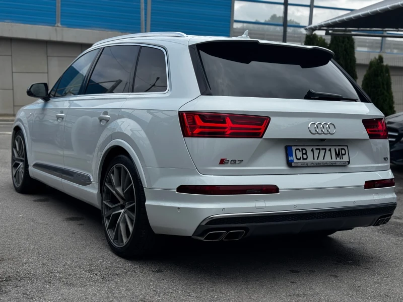 Audi SQ7 quattro Matrix Softclose Alcantara Bang&Olufsen, снимка 7 - Автомобили и джипове - 50484049