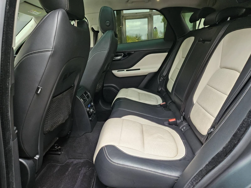 Jaguar F-PACE, снимка 15 - Автомобили и джипове - 52653308