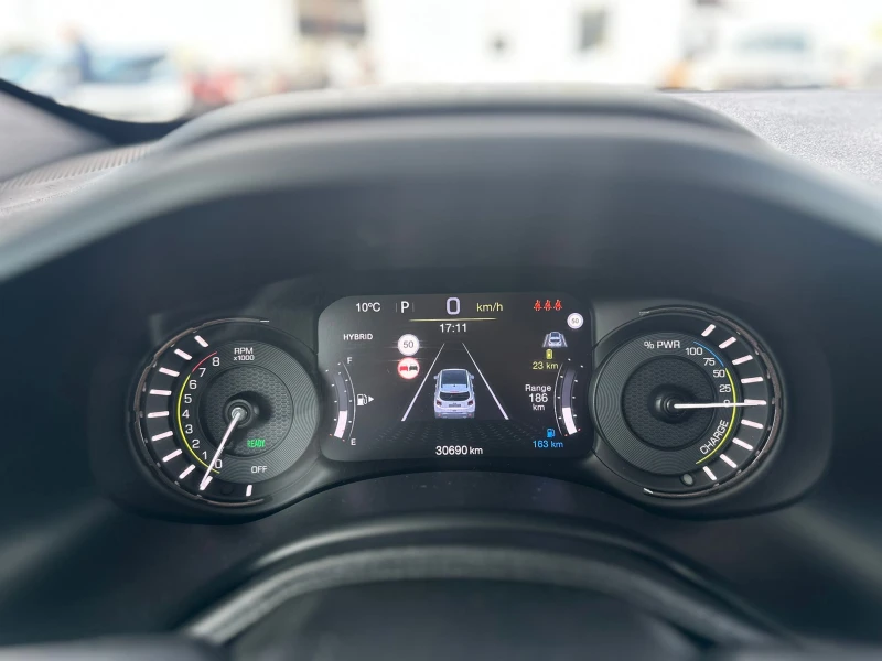 Jeep Renegade / PLUG-IN HYBRID / 30000 KM / 4XE / LIMITED /, снимка 15 - Автомобили и джипове - 52131838