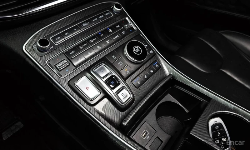 Hyundai Santa fe, снимка 9 - Автомобили и джипове - 52322732