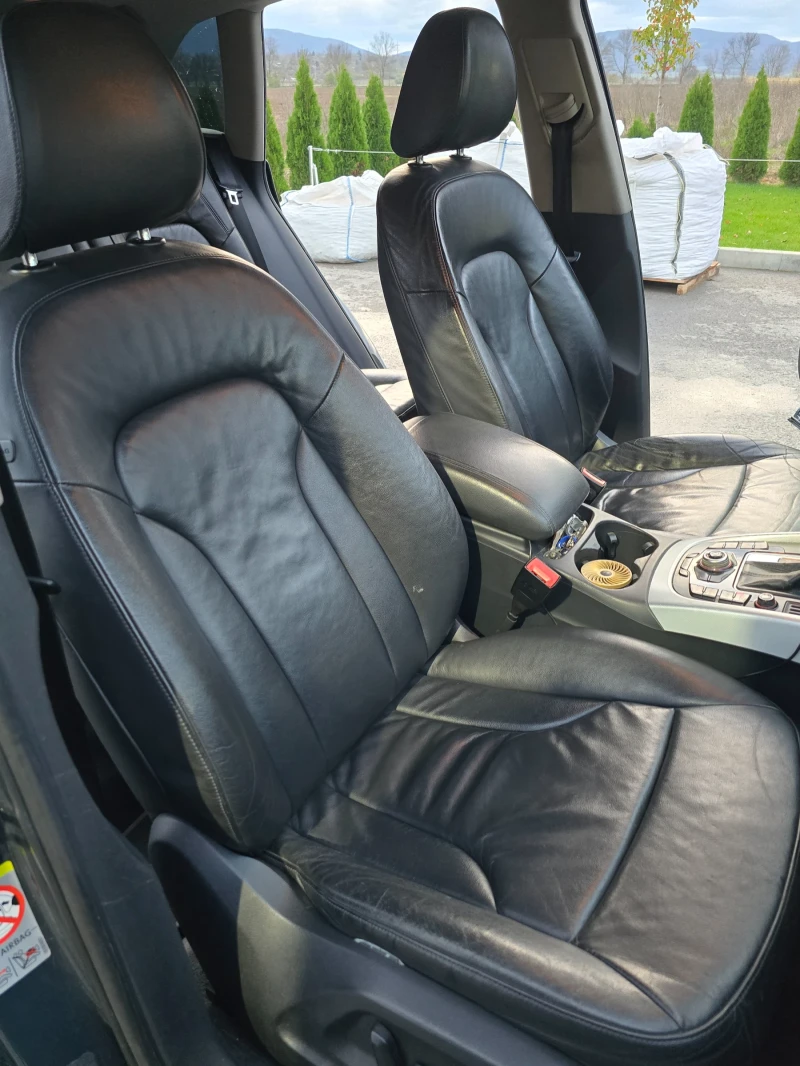 Audi Q5, снимка 8 - Автомобили и джипове - 52367110