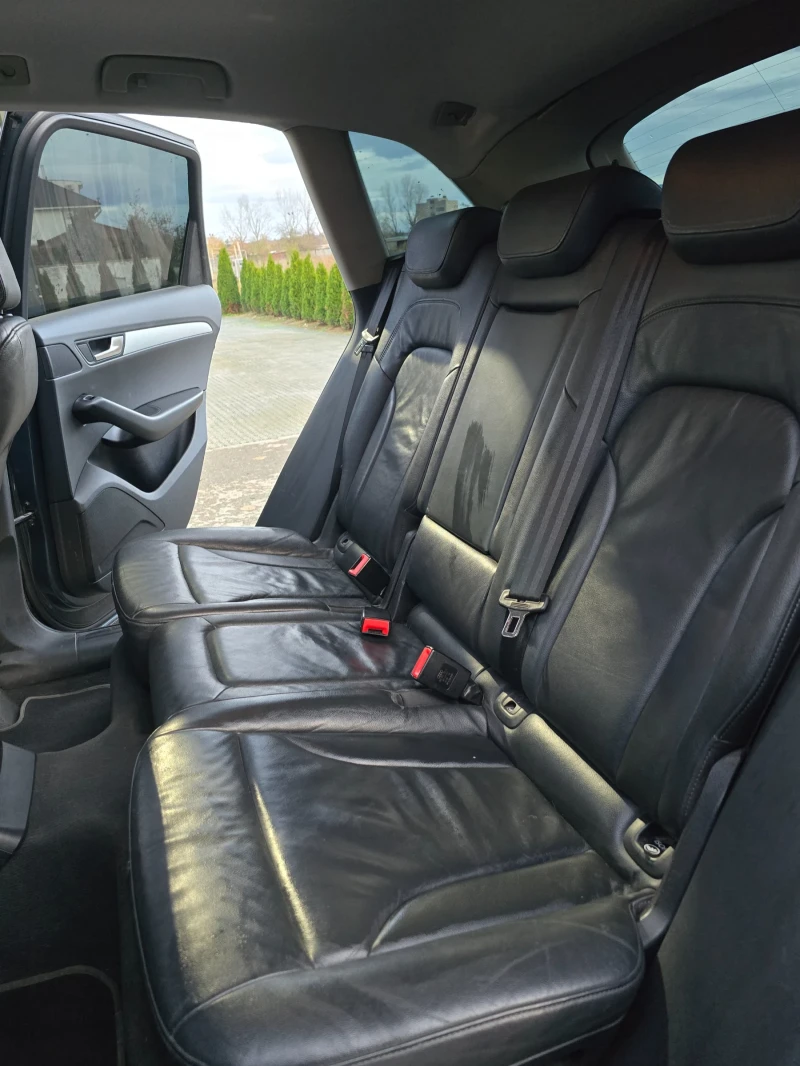 Audi Q5, снимка 13 - Автомобили и джипове - 52367110