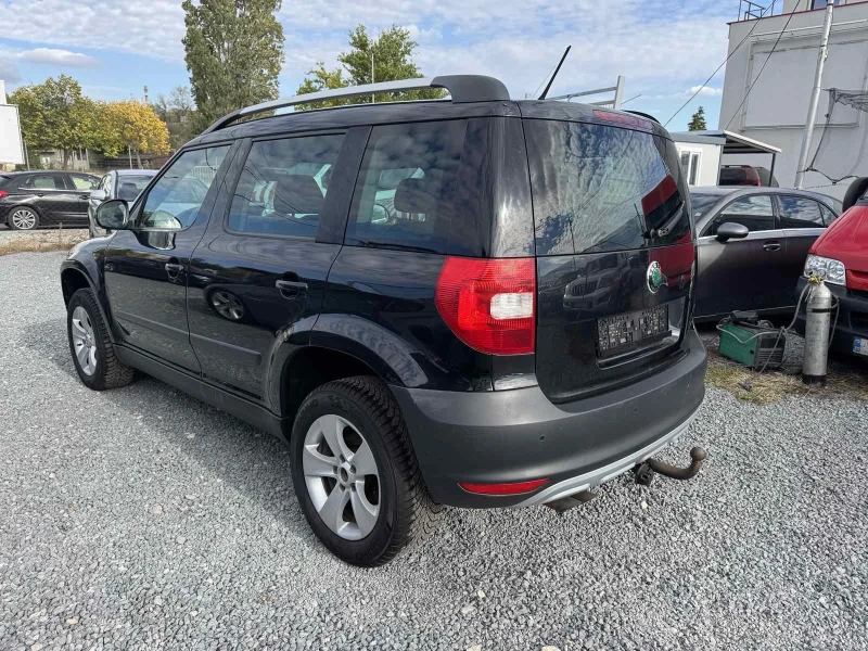 Skoda Yeti 2.0 TDI 4x4, снимка 3 - Автомобили и джипове - 52370197