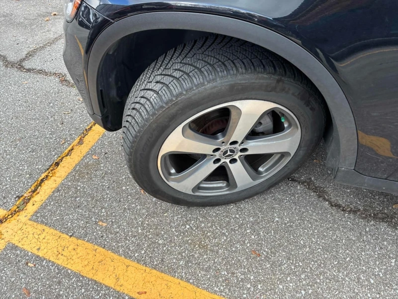 Mercedes-Benz GLC 300 2022 * CARFAX * БЕЗ ПЪРВОНАЧАЛНА ВНОСКА, снимка 6 - Автомобили и джипове - 52767843