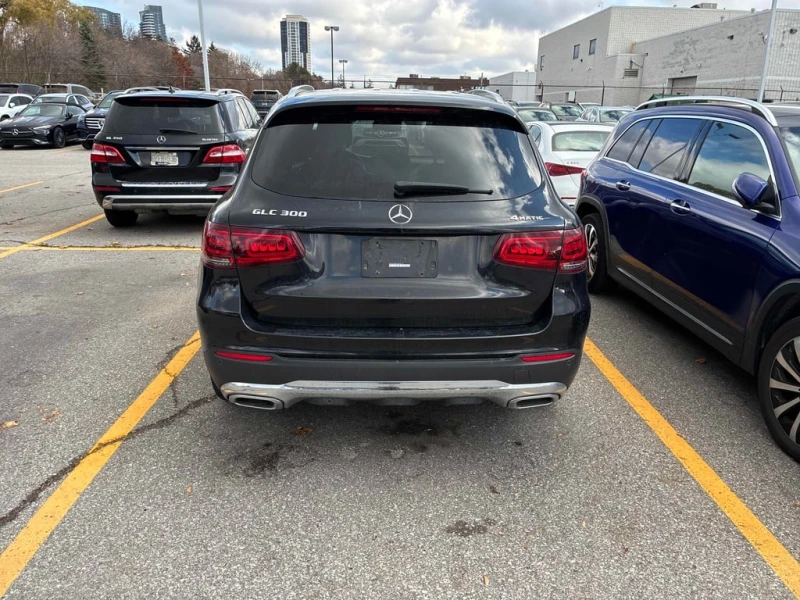 Mercedes-Benz GLC 300 2022 * CARFAX * БЕЗ ПЪРВОНАЧАЛНА ВНОСКА, снимка 5 - Автомобили и джипове - 52767843