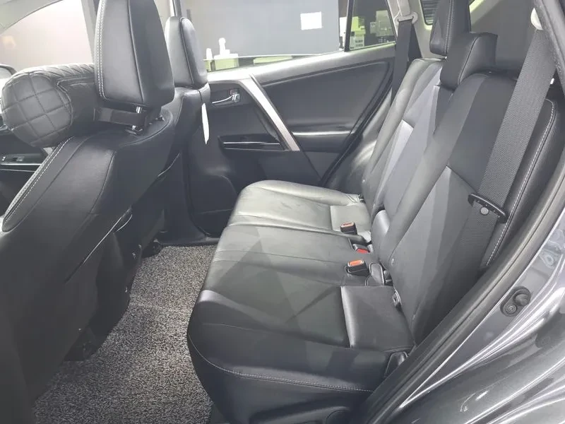 Toyota Rav4 2.5 4WD, снимка 11 - Автомобили и джипове - 56498122