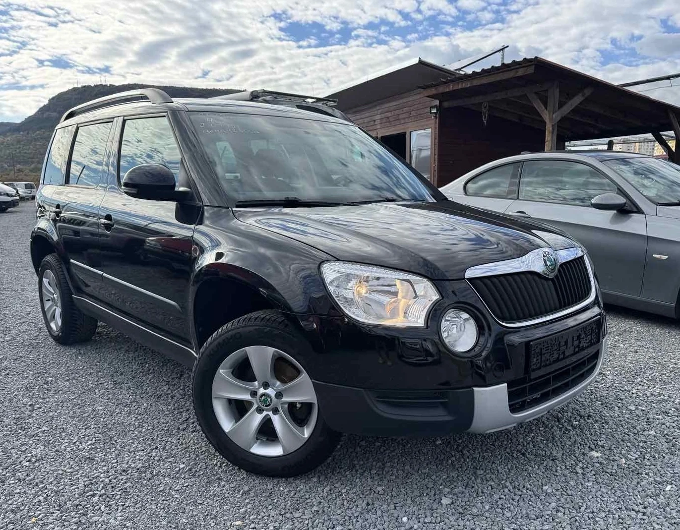 Skoda Yeti 2.0 TDI 4x4, снимка 1