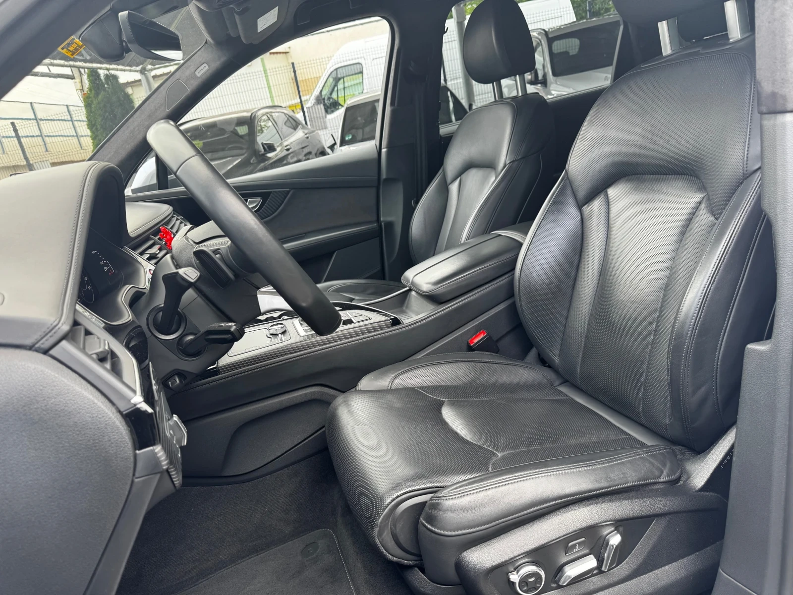 Audi SQ7 quattro Matrix Softclose Alcantara Bang&Olufsen - изображение 9
