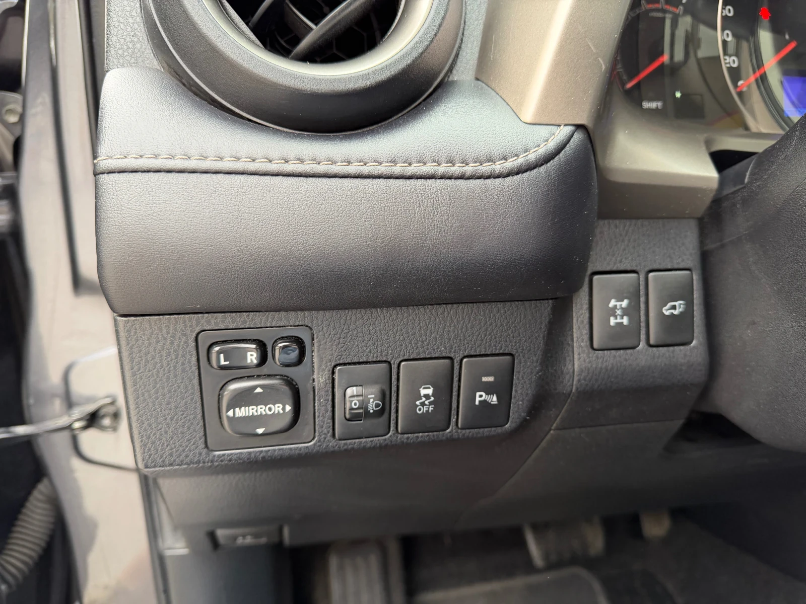 Toyota Rav4 2.2D-NAVI-150.-44- | Mobile.bg   16